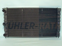 radiator suitable for 321121253BM 321121253T 871121251A SE02911700A