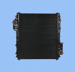 Wasserk�hler passend f�r Massey Ferguson