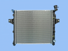 Wasserk�hler passend f�r Jeep